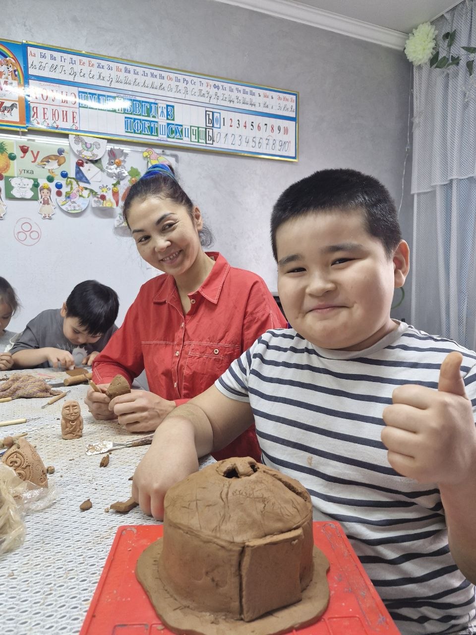 Творческая работа в Академии развития "Уникум"